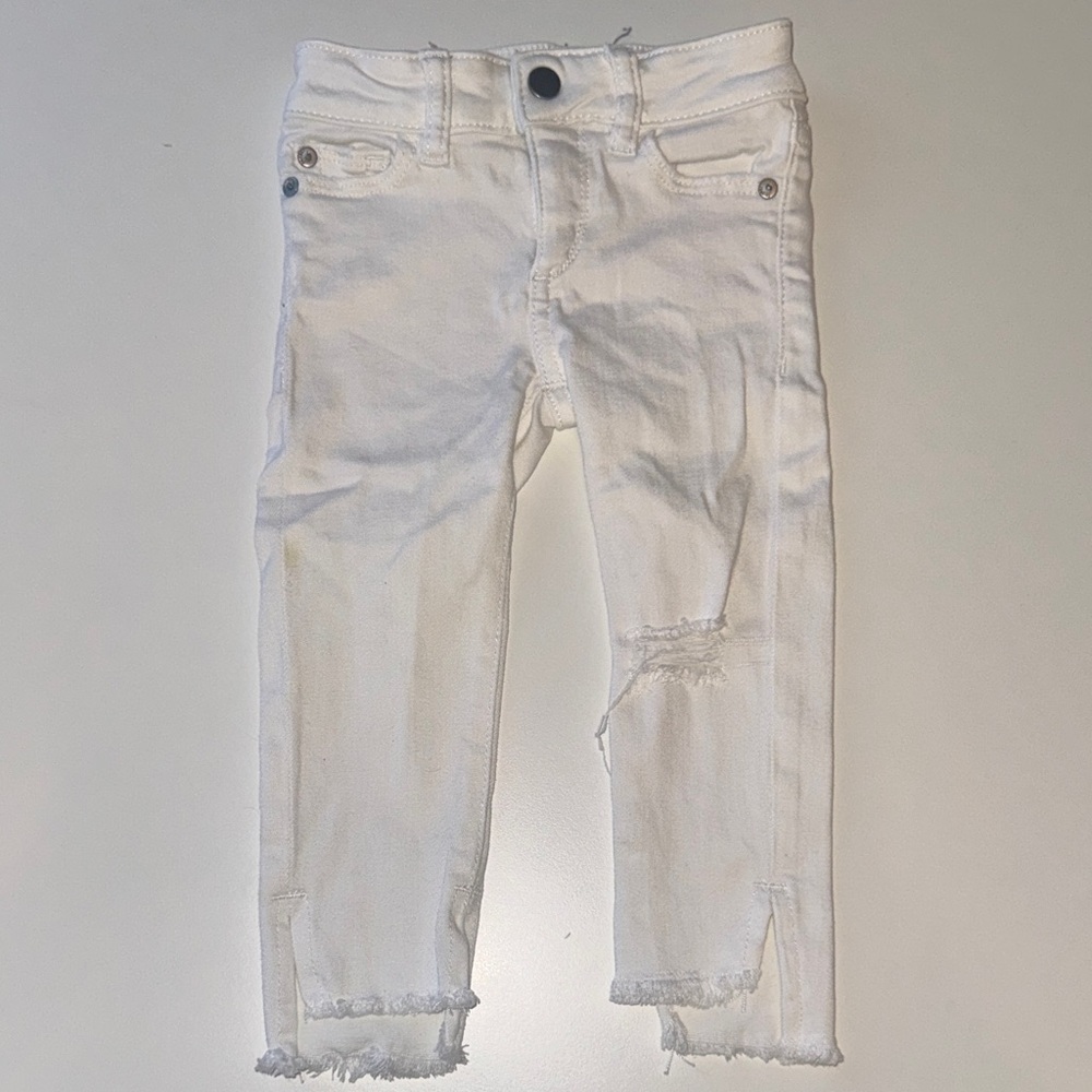 DL1961 Kids Distressed White Cropped Ankle Jeans